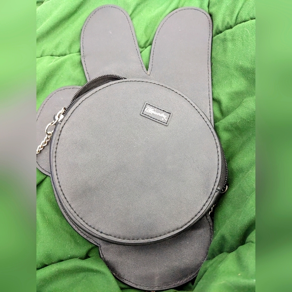 Mickey glove peace sign crossbody - Picture 2 of 3